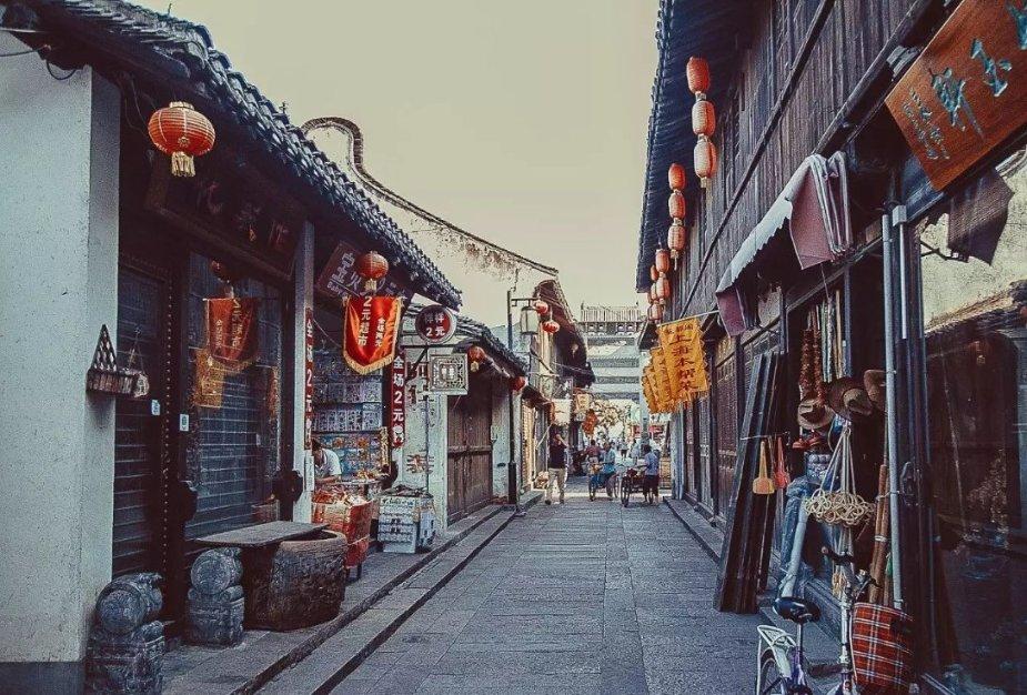 极速问答-护理员为什么不能根据老年人的病情予以调节输液速度?相关问题一站解答平台